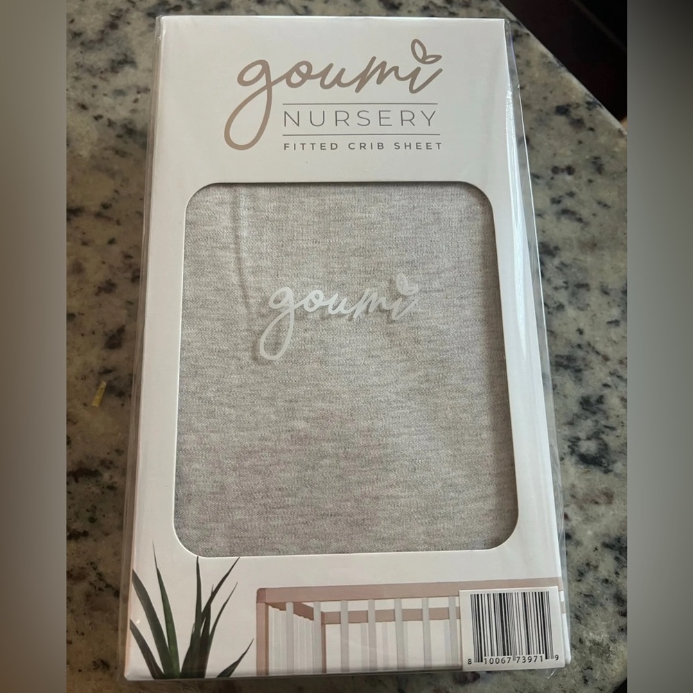 Goumi Nursery Gray Fitted Crib Sheet